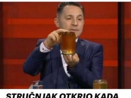 STRUČNJAK OTKRIO KADA JE NAJBOLJE DA POJEDETE MED: U OVO DOBA DANA JE INFUZIJA ZA ZDRAVLJE, POPRAVLJA I JETRU!