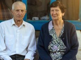 6 stvari koje ljudi od 60+ godina ne bi trebalo da pričaju svojoj deci: Čak i ako vas pitaju – ćutite